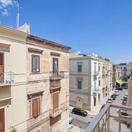 Maison San Michele Lovely Apartment Trani Exterior photo