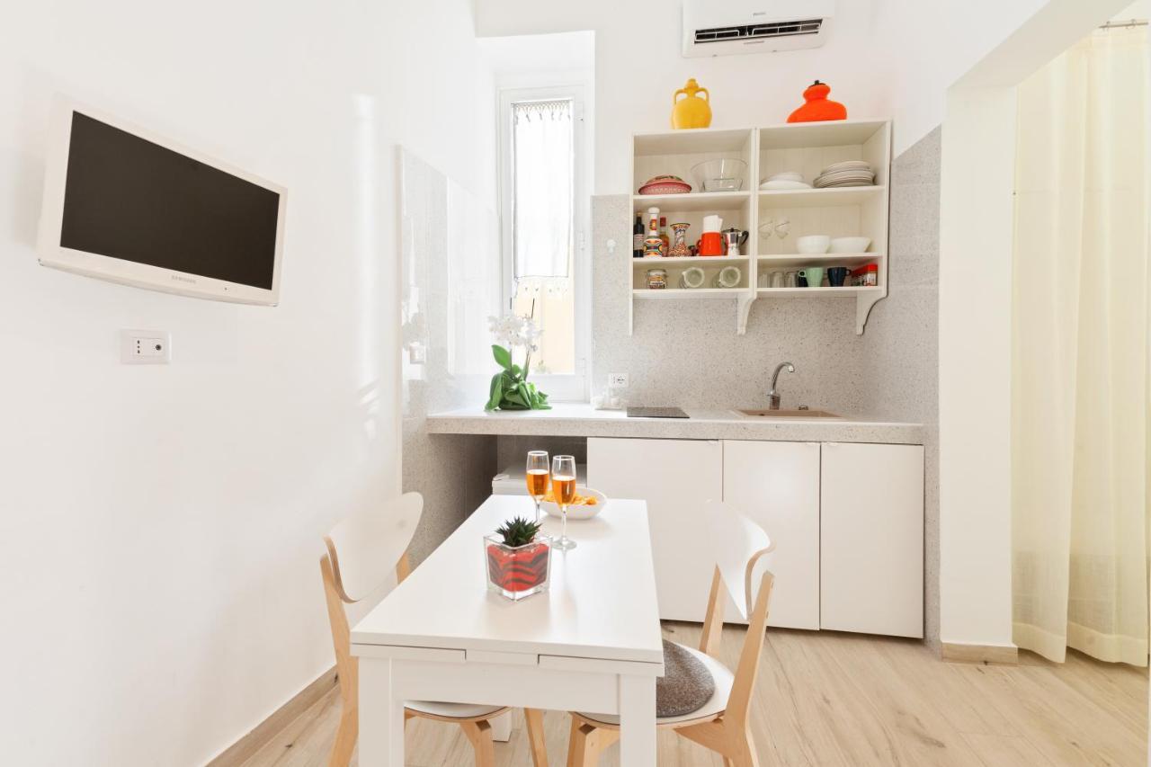 Maison San Michele Lovely Apartment Trani Exterior photo